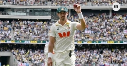 বিশ্বরেকর্ড গড়ে বছর শেষ করলেন মিচেল স্টার্ক বিশ্বরেকর্ড গড়ে বছর শেষ করলেন মিচেল স্টার্ক